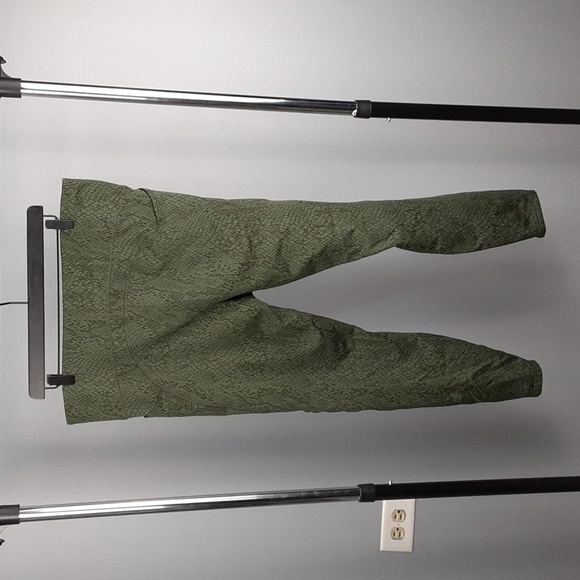 All in Motion Olive Green Snake Print Leggings - Picture 8 of 9